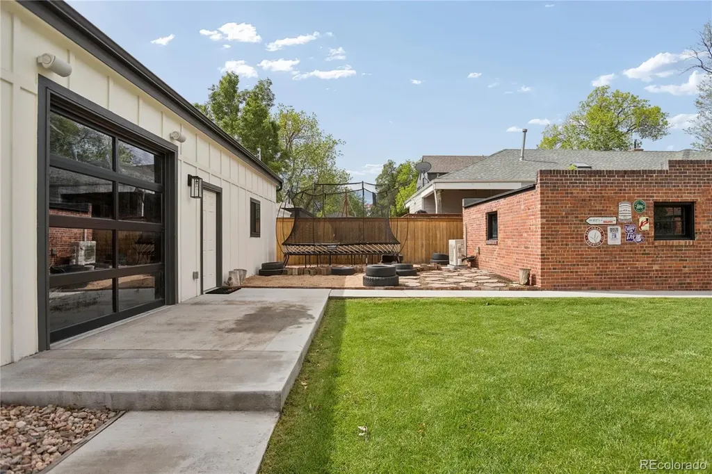 2054 S Saint Paul Street Denver CO 80210