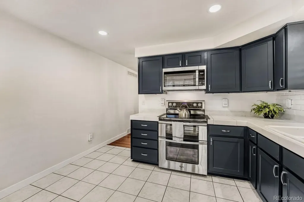 5554 S Lansing Court Englewood CO 80111