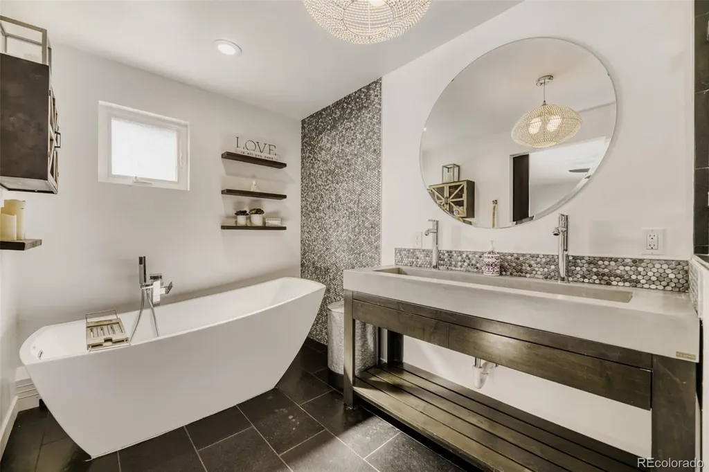 3095 S Vine Street Denver CO 80210