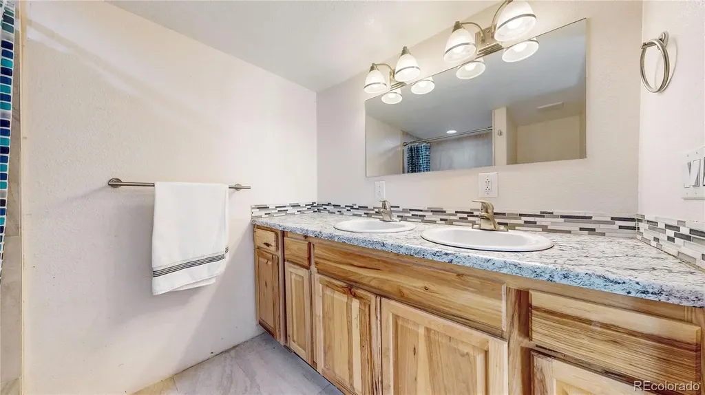 15502 Morris Avenue Fort Lupton CO 80621