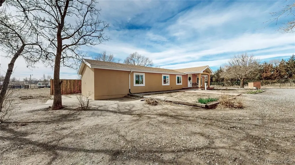 15502 Morris Avenue Fort Lupton CO 80621