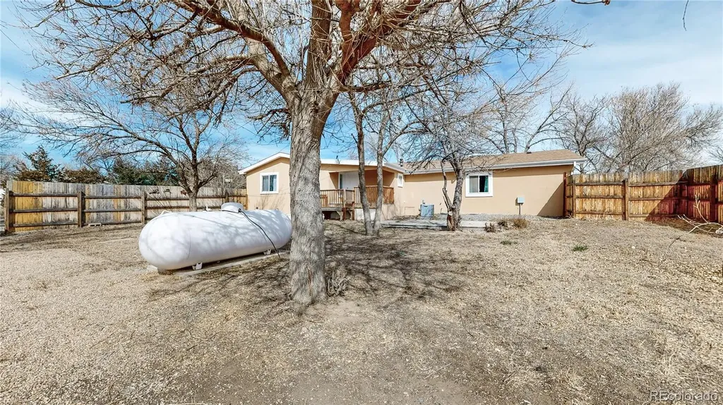 15502 Morris Avenue Fort Lupton CO 80621