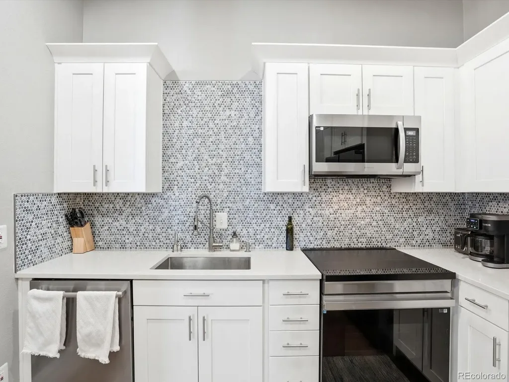 807 E 14th Avenue Denver CO 80218