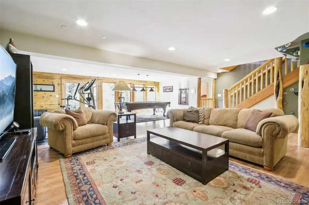 602 N Dory Lakes Drive Black Hawk CO 80422