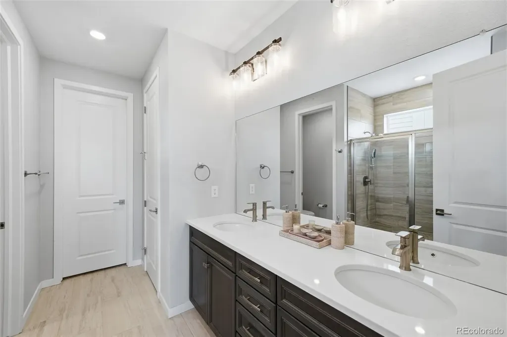 8492 Arriba Drive Littleton CO 80125