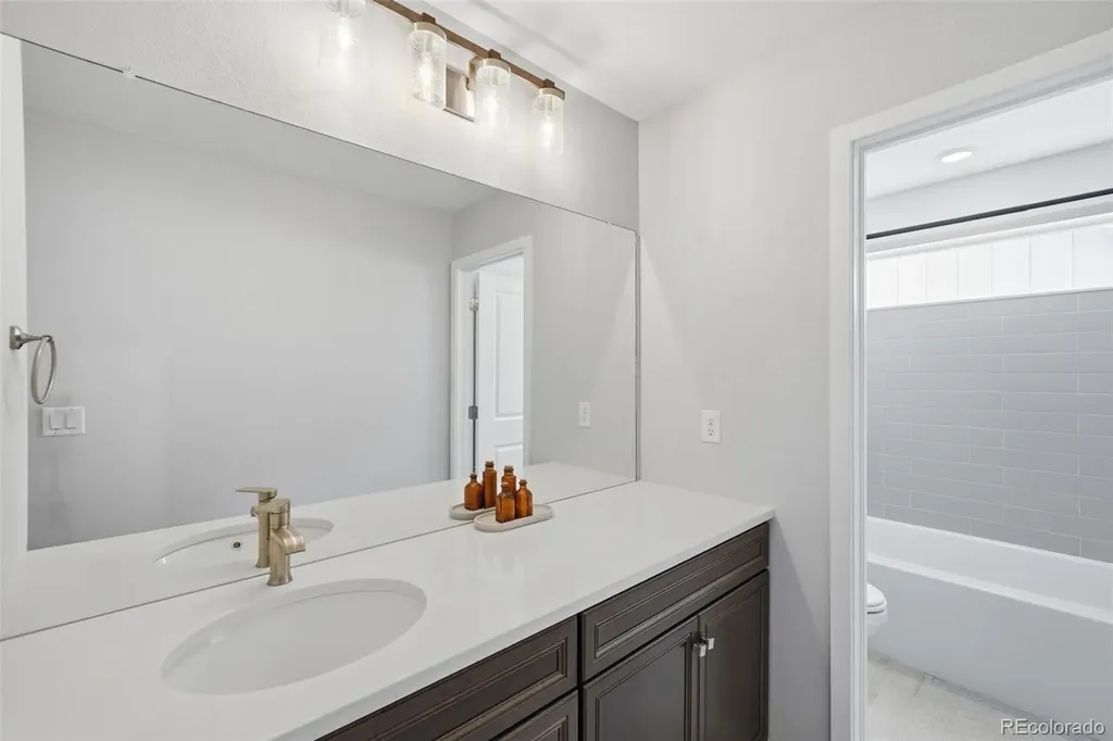 8492 Arriba Drive Littleton CO 80125