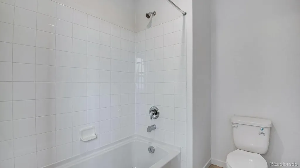 43088 Ganton Club Street Elizabeth CO 80107