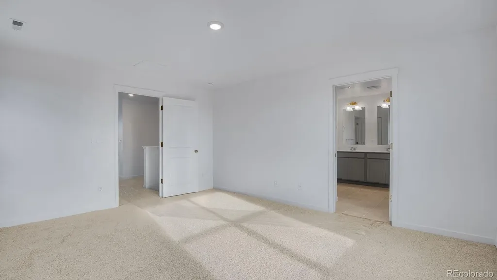 43088 Ganton Club Street Elizabeth CO 80107