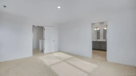 43088 Ganton Club Street Elizabeth CO 80107