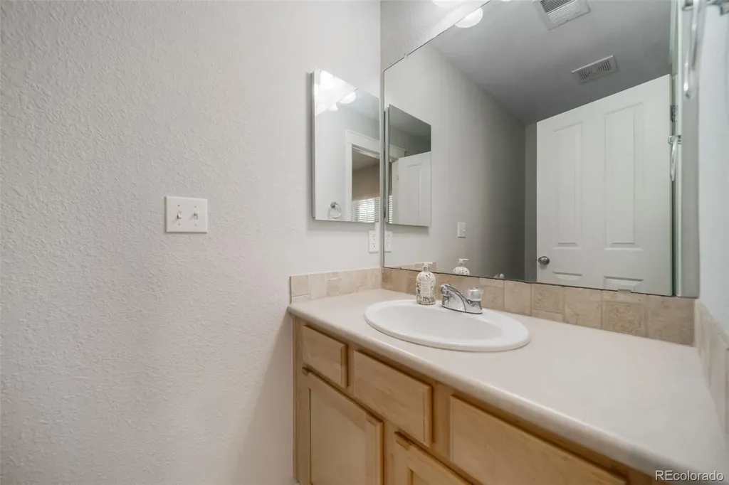 4547 W 37th Avenue Denver CO 80212