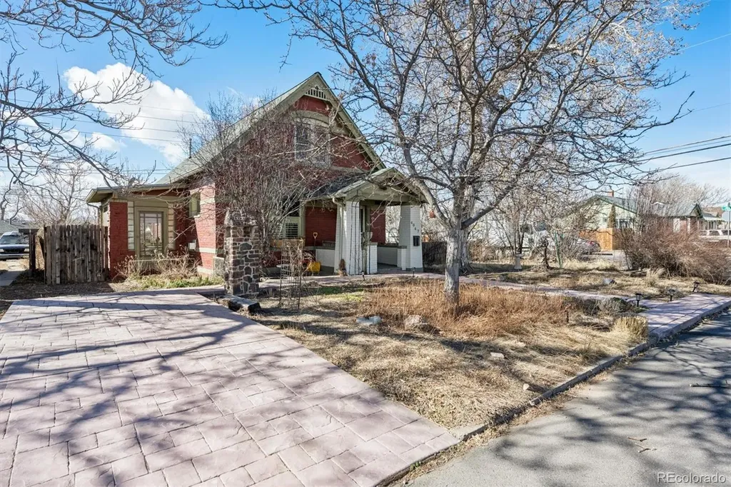 4047 Madison Street Denver CO 80216