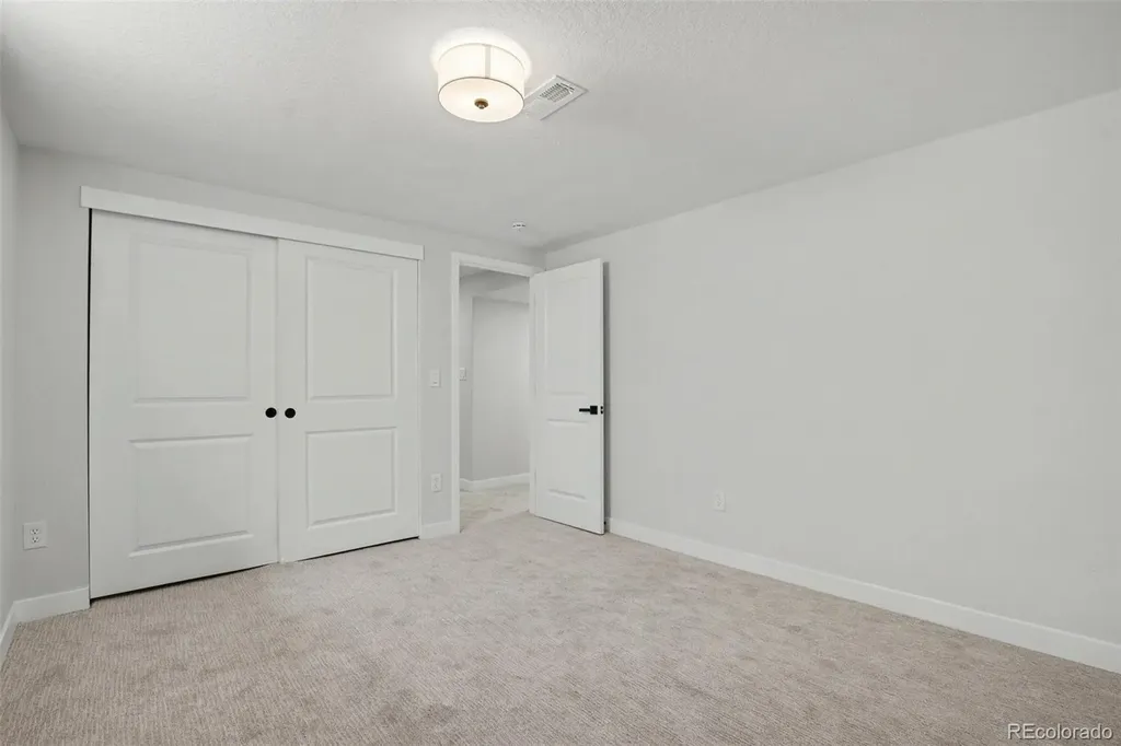 6163 W 78th Avenue Arvada CO 80003