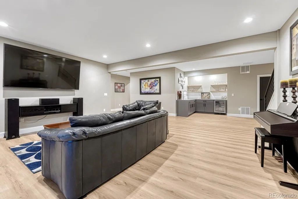 910 Spacious Skies Drive Woodland Park CO 80863