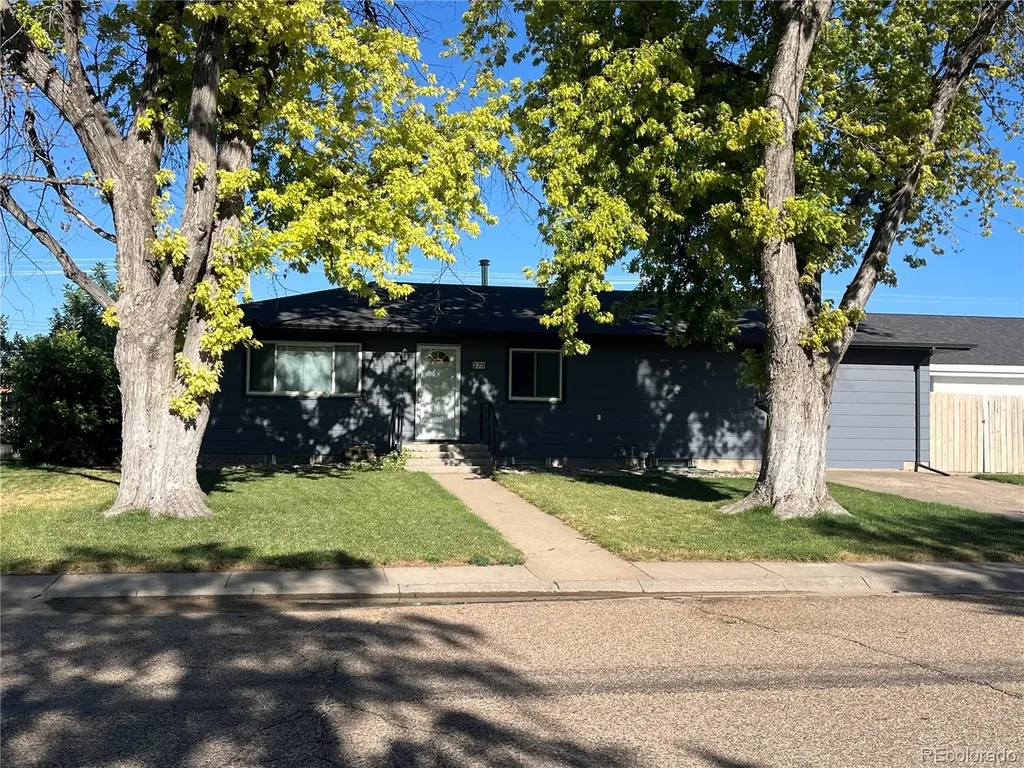 275 6th Street Burlington CO 80807