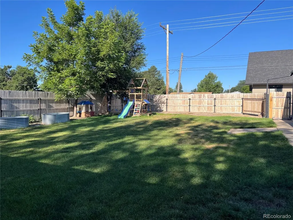 275 6th Street Burlington CO 80807