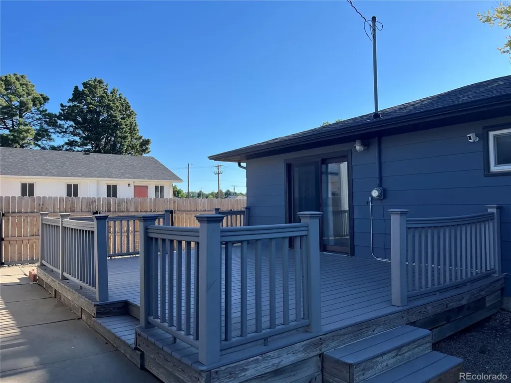 275 6th Street Burlington CO 80807