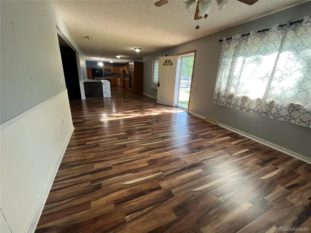 275 6th Street Burlington CO 80807