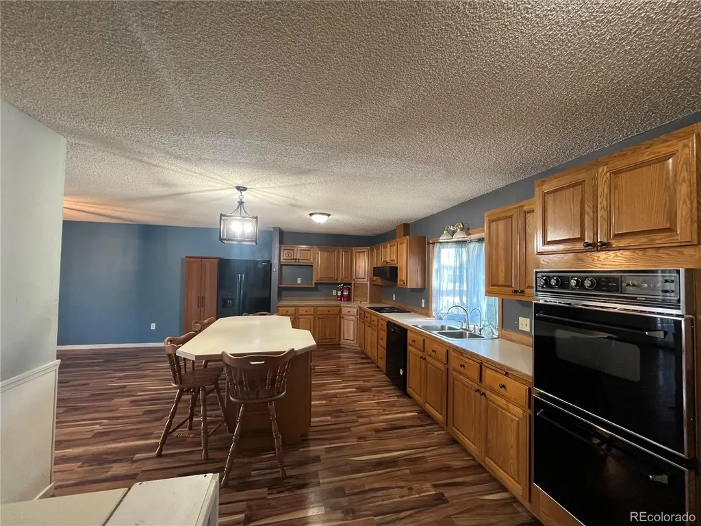 275 6th Street Burlington CO 80807