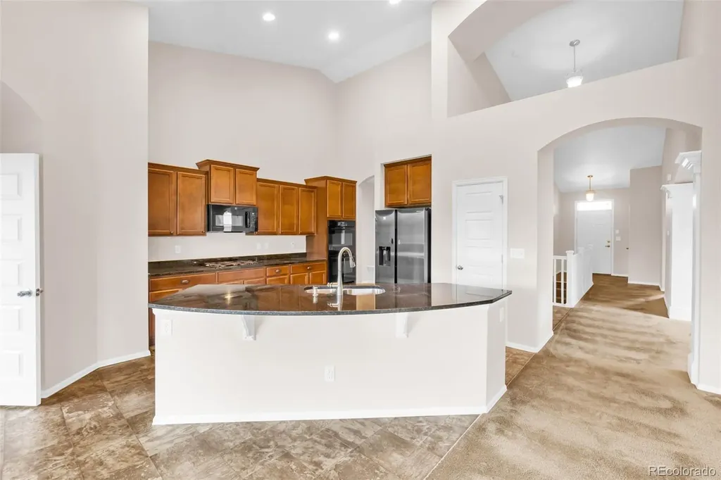 2335 Winding Drive Longmont CO 80504
