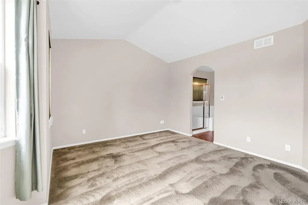 2335 Winding Drive Longmont CO 80504