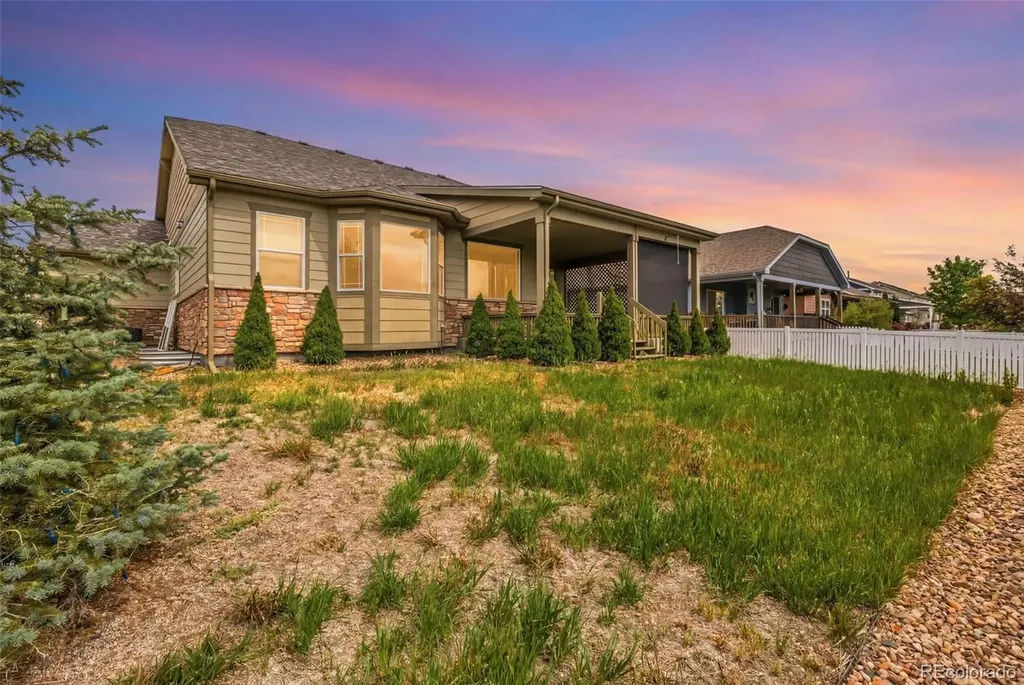 2335 Winding Drive Longmont CO 80504