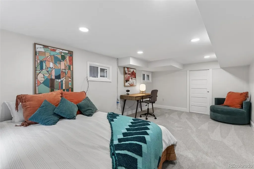 1054 Steele Street Denver CO 80206