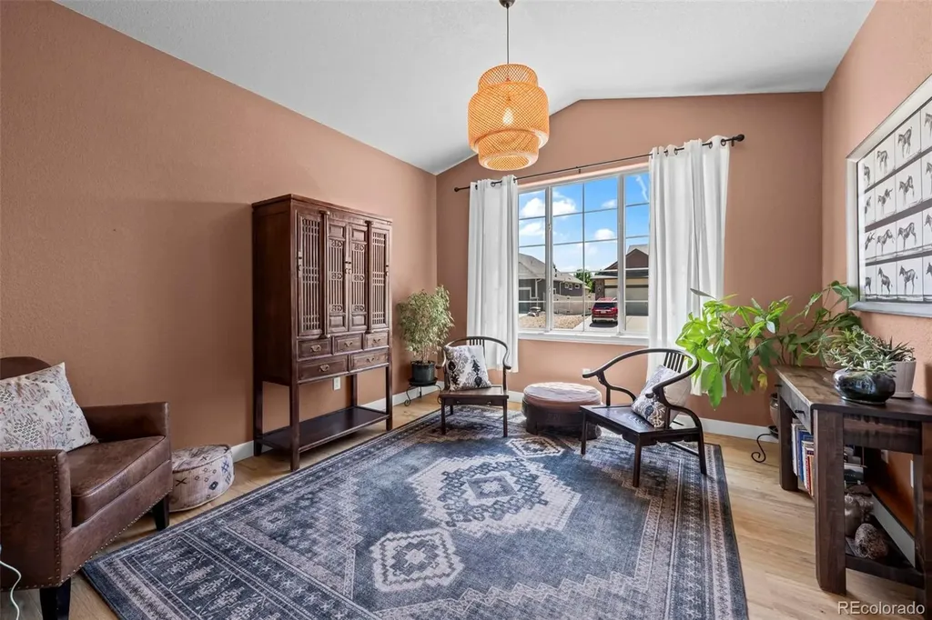 5773 Waverley Avenue Longmont CO 80504