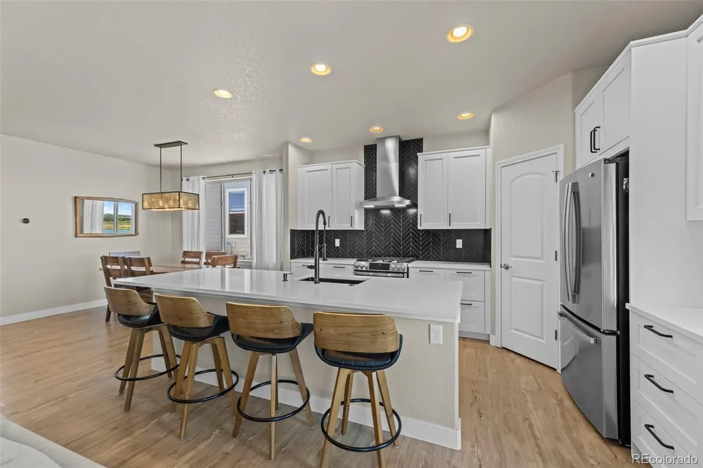 5773 Waverley Avenue Longmont CO 80504