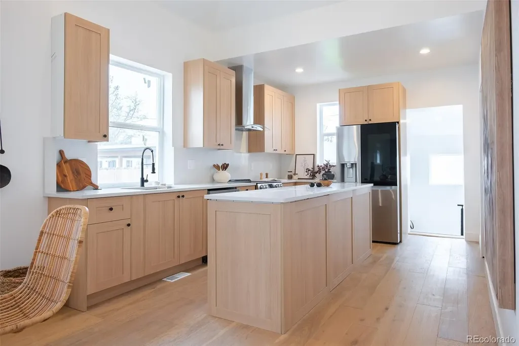 4027 Navajo Street Denver CO 80211