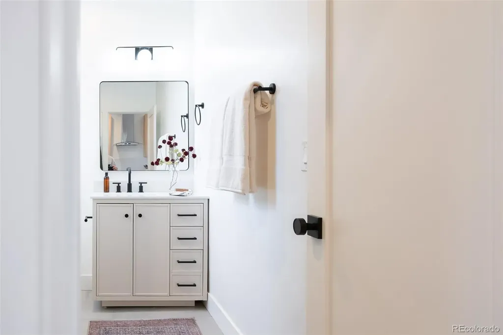 4027 Navajo Street Denver CO 80211