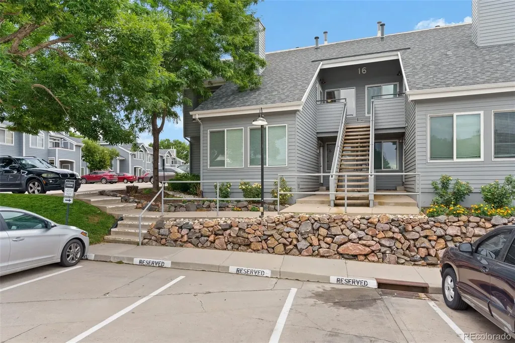 8500 E Jefferson Avenue Denver CO 80237