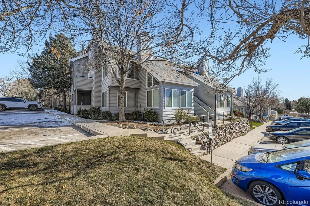 8500 E Jefferson Avenue Denver CO 80237