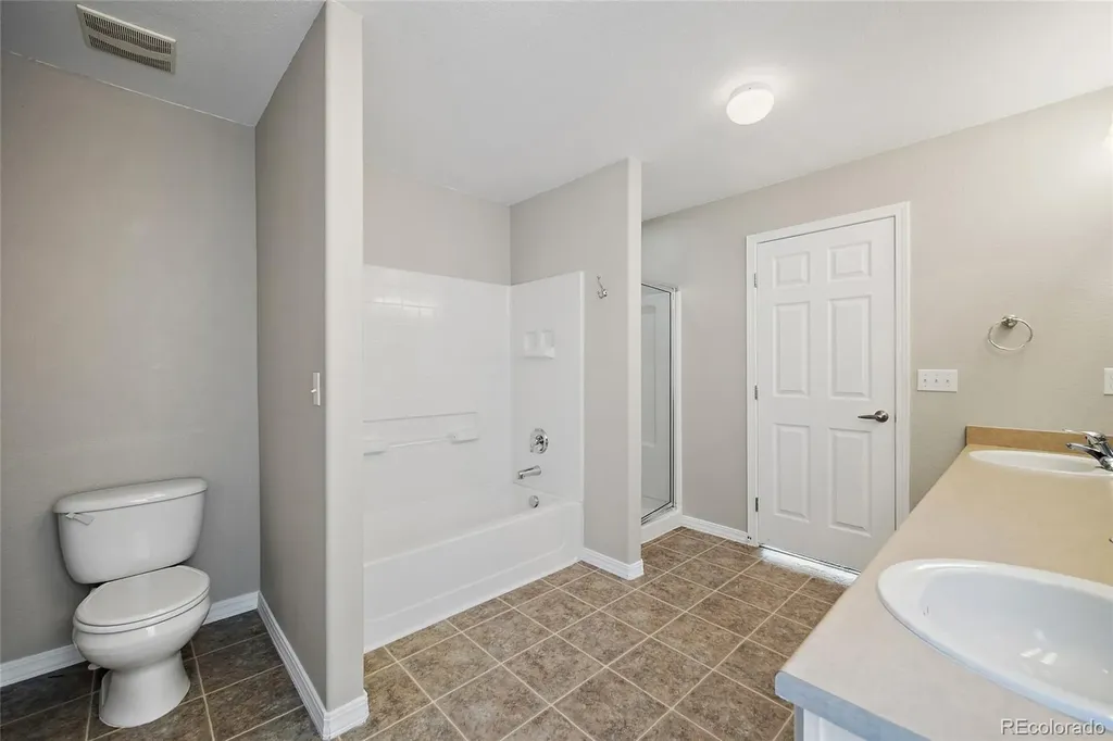 1880 Hogan Court Castle Rock CO 80109