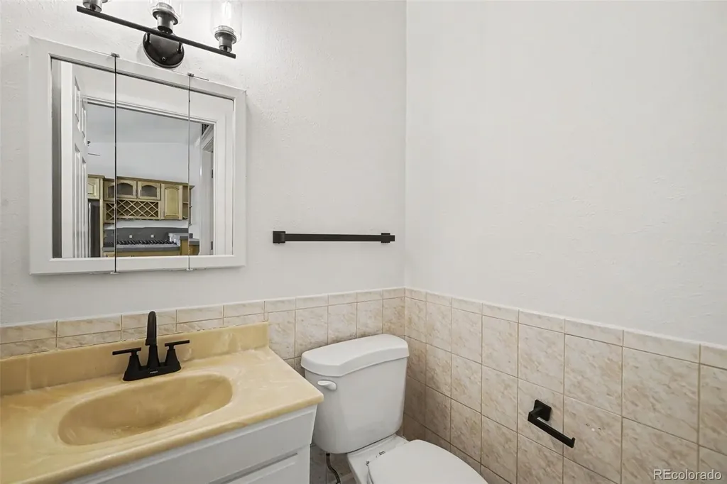 4227 S Uravan Street Aurora CO 80013