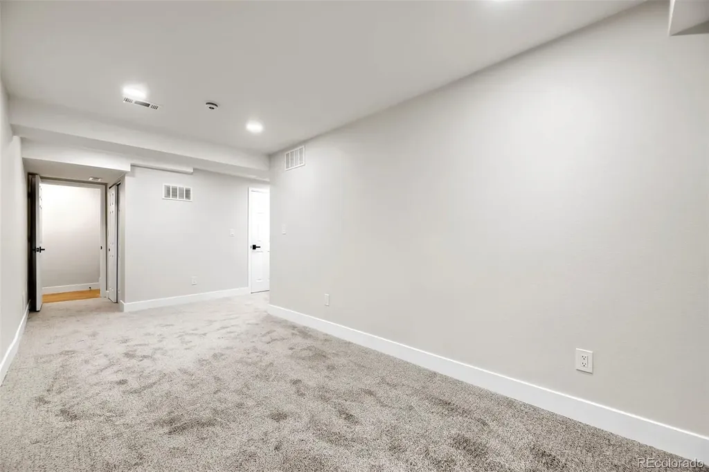 6826 W 84th Circle Arvada CO 80003