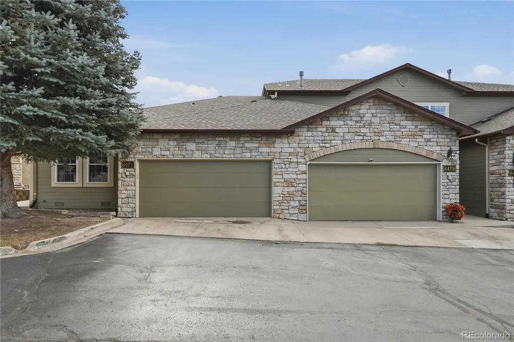 6471 Range Overlook Heights Colorado Springs CO 80922