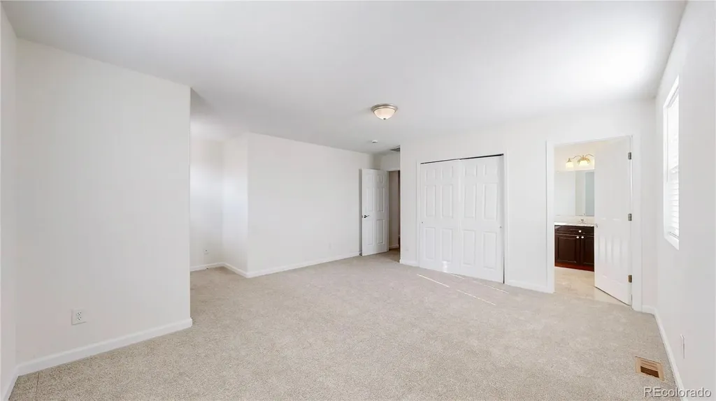 2621 Sable Boulevard Aurora CO 80011