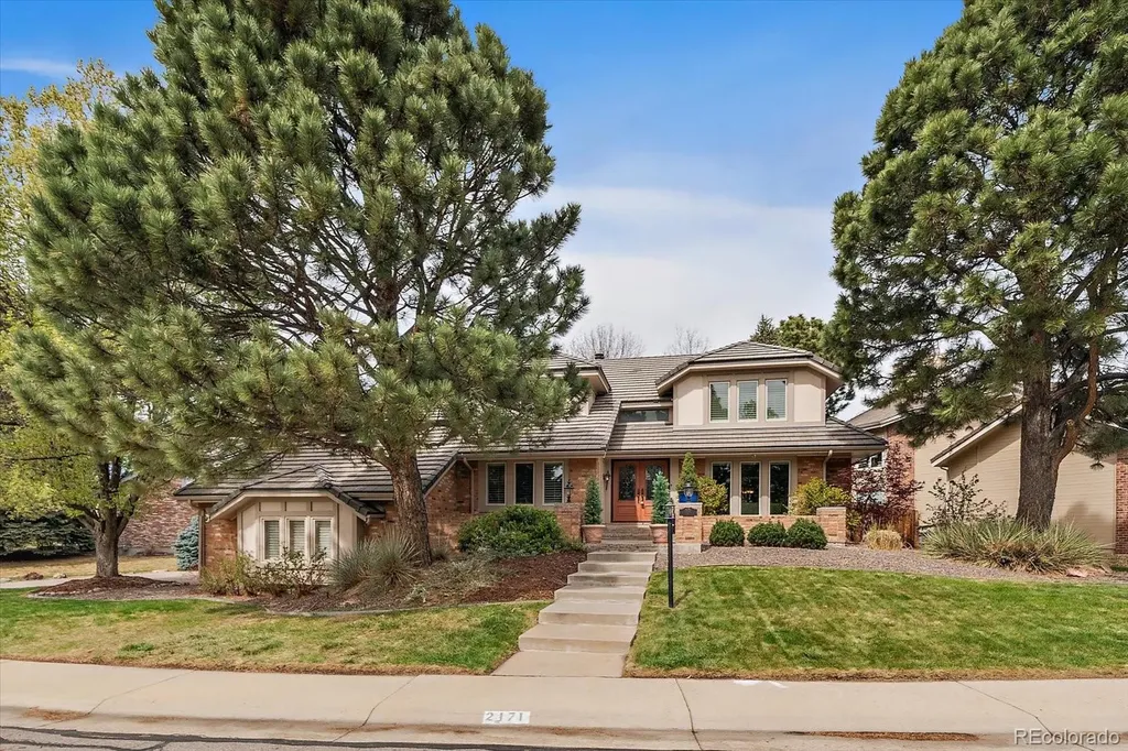 2171 S Parfet Drive Lakewood CO 80227