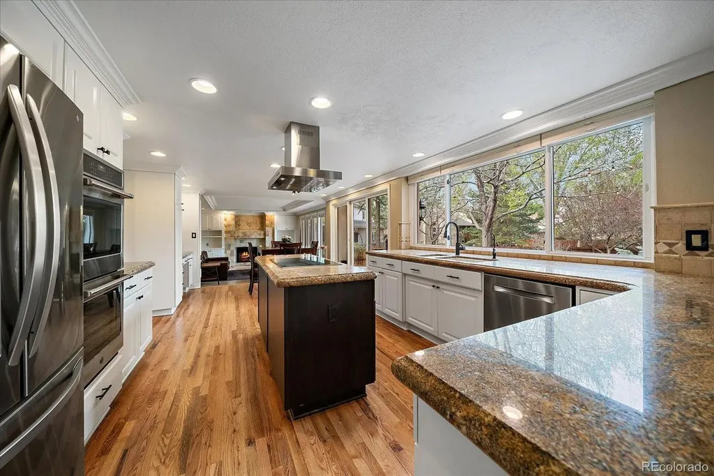 2171 S Parfet Drive Lakewood CO 80227