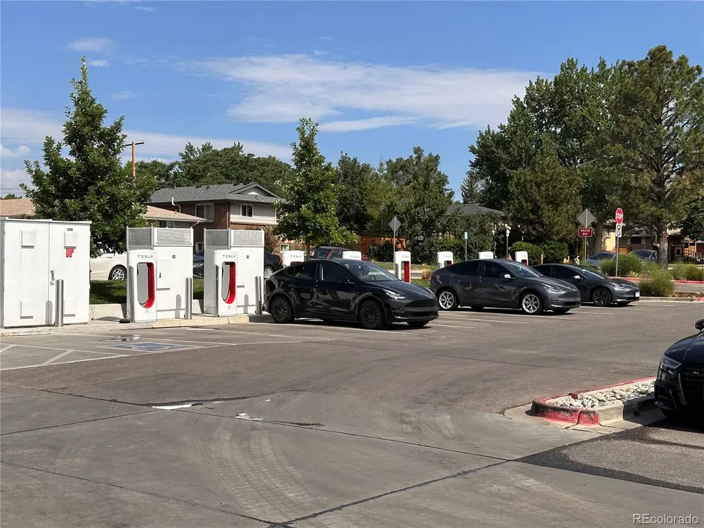 1934 Depew Street Denver CO 80214