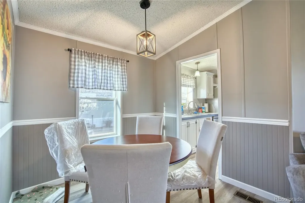 4704 Timberline Avenue Longmont CO 80504