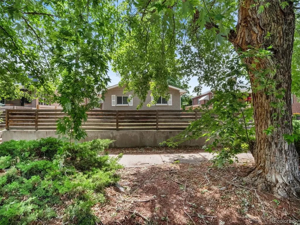 3845 Wyandot Street Denver CO 80211