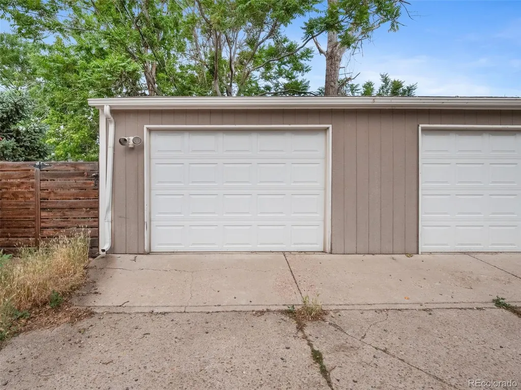 3845 Wyandot Street Denver CO 80211