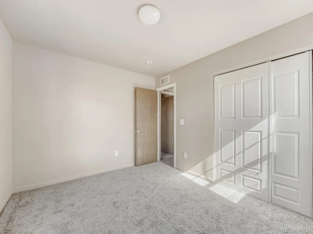23341 E Saratoga Circle Aurora CO 80016