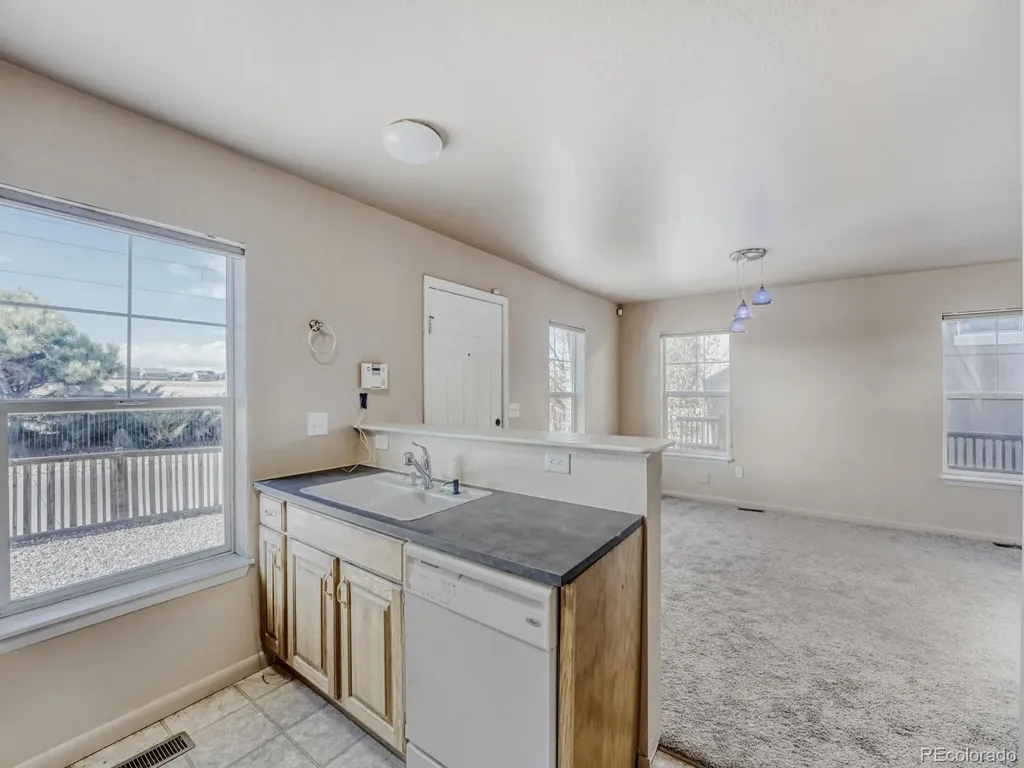 23341 E Saratoga Circle Aurora CO 80016
