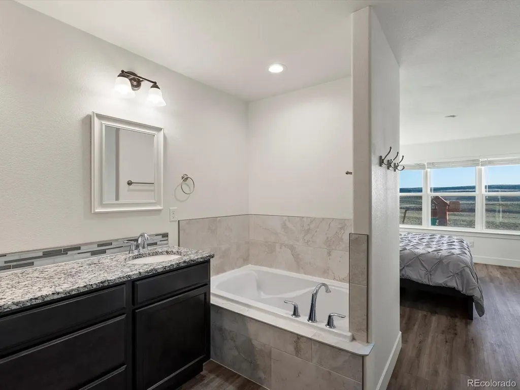 16471 S Essex Road Platteville CO 80651