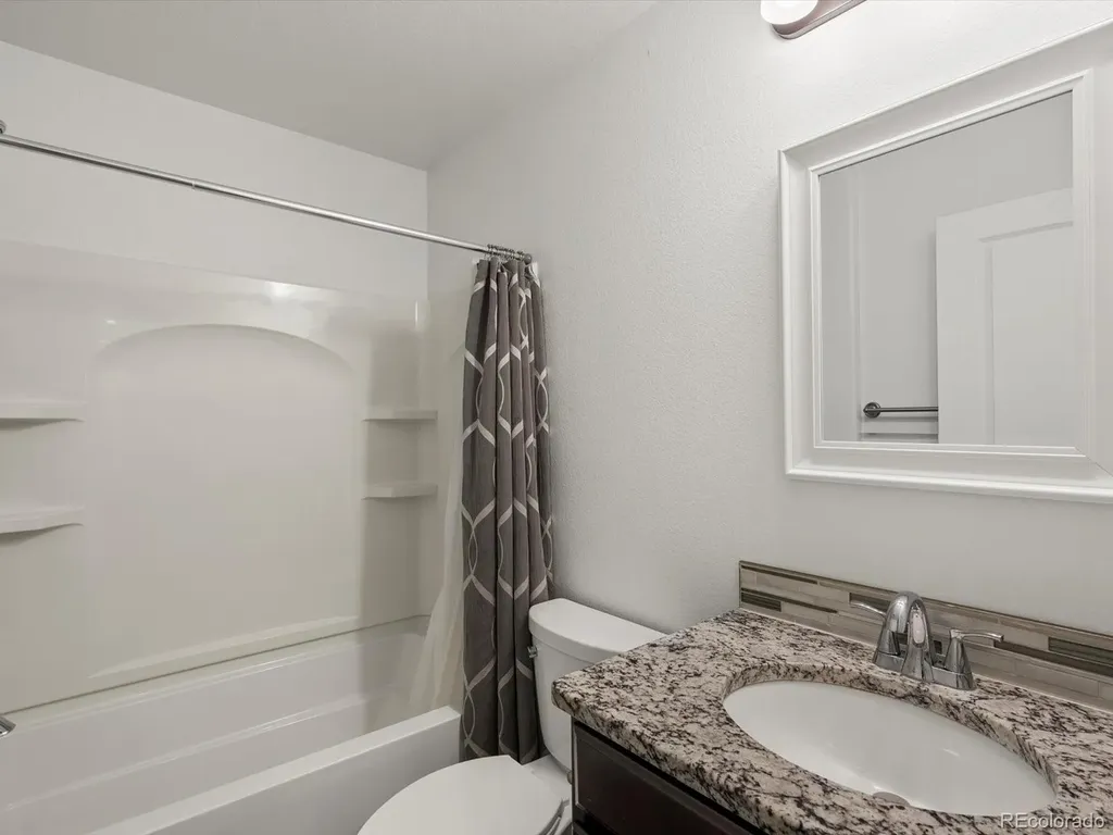 16471 S Essex Road Platteville CO 80651