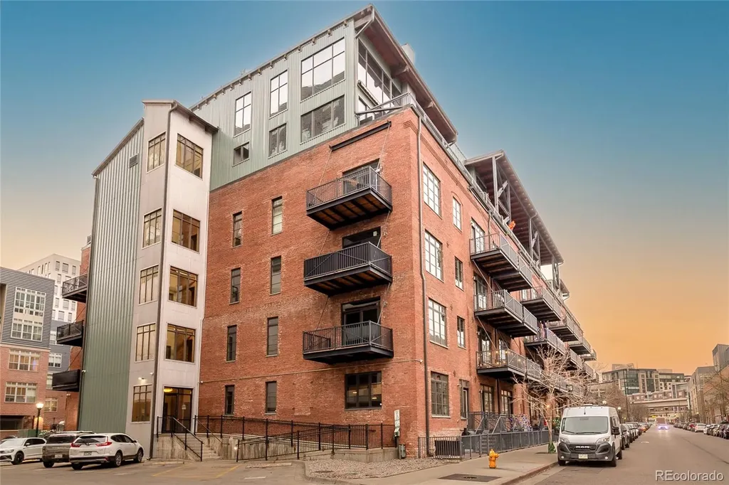 2960 Inca Street Denver CO 80202