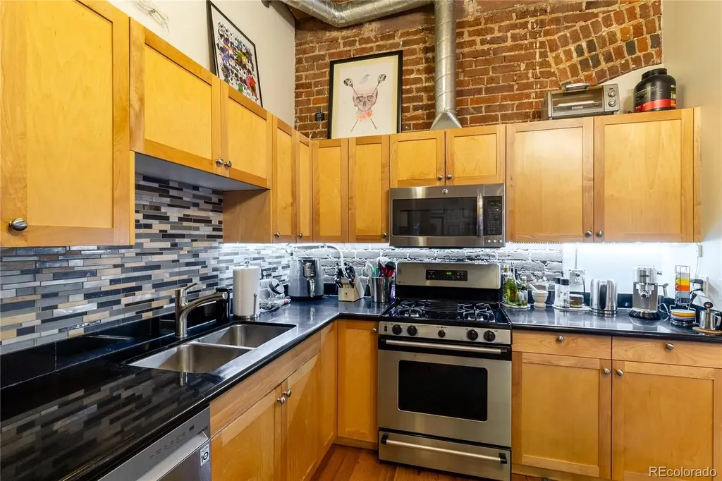 2960 Inca Street Denver CO 80202