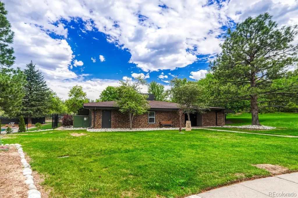 451 Golden Circle Golden CO 80401